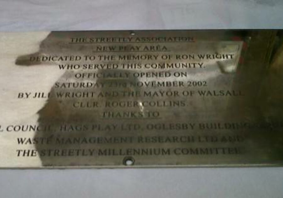 Brass War memorial restoration